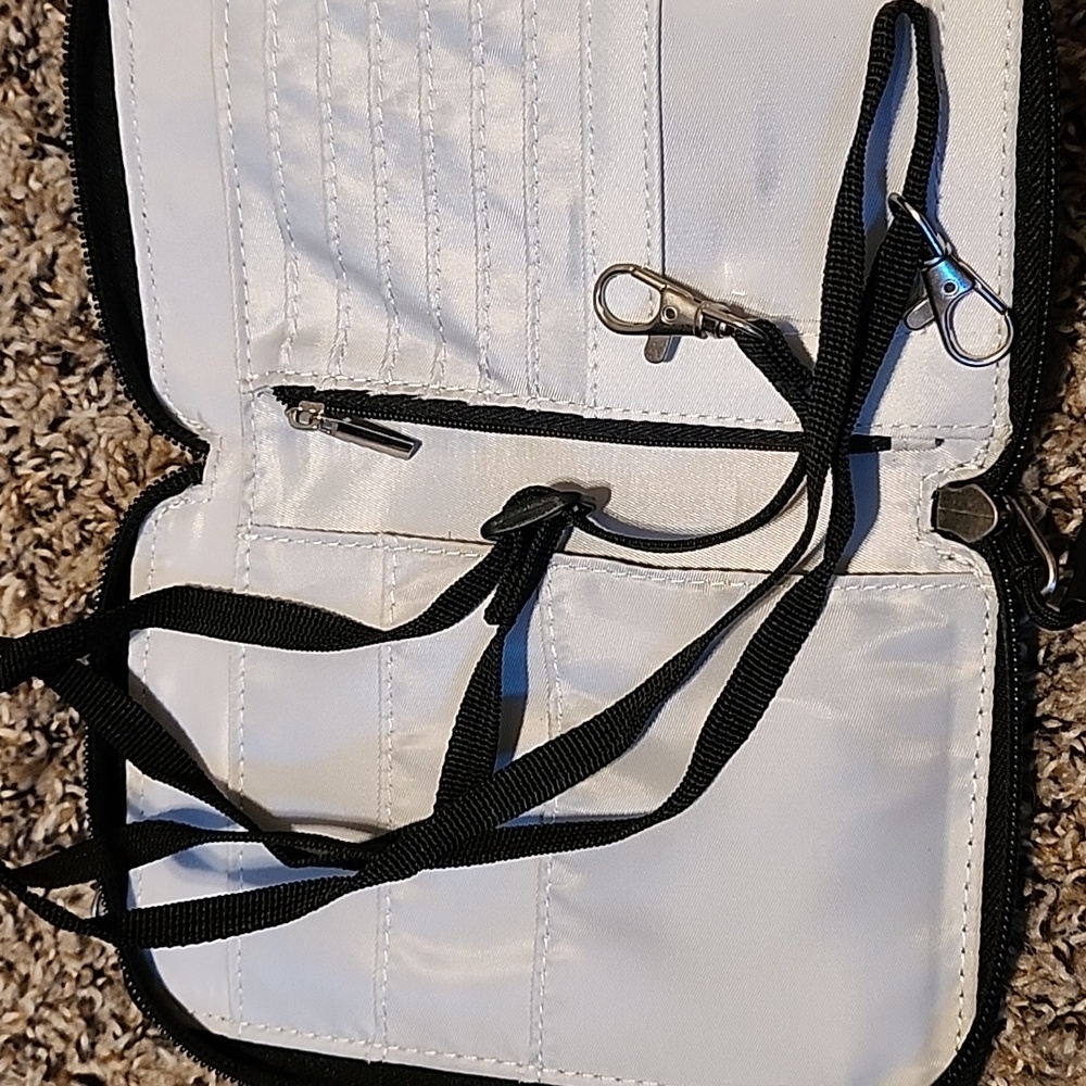 Wallet - Picture 5 of 7